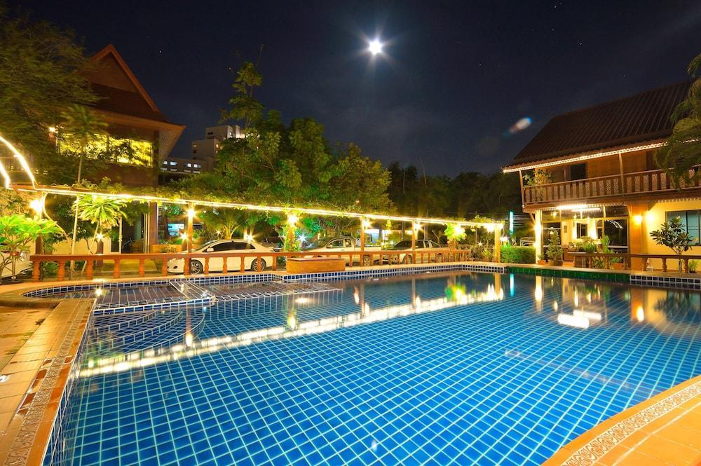 Avila Resort Pattaya Praia de Jomtien Exterior foto