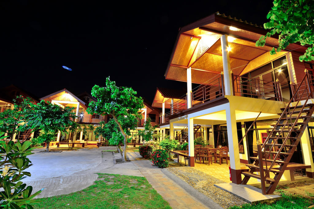 Avila Resort Pattaya Praia de Jomtien Exterior foto