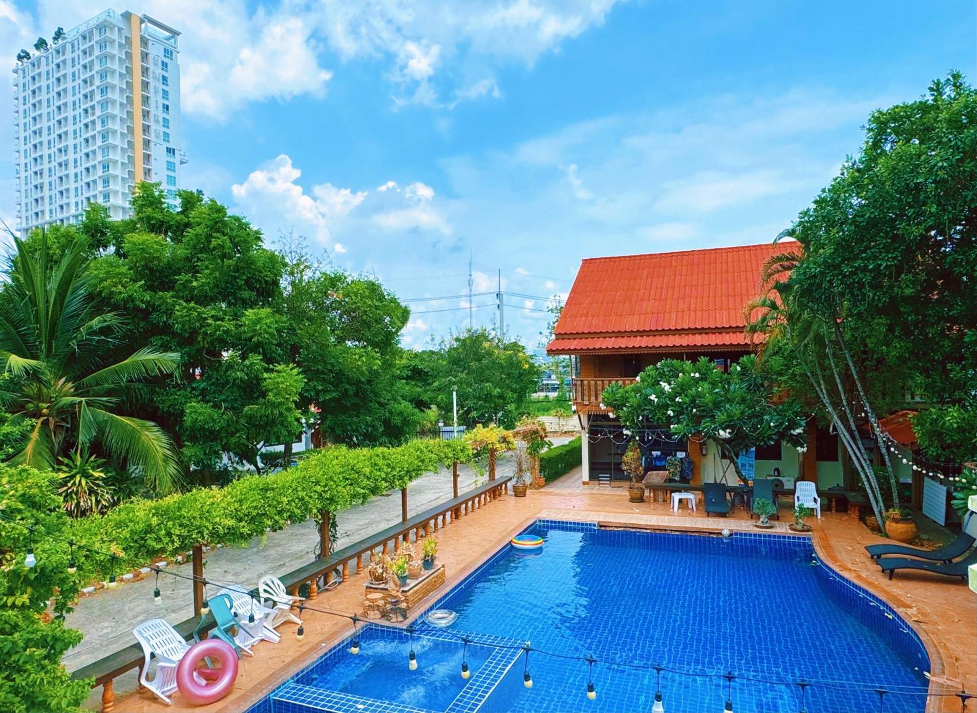 Avila Resort Pattaya Praia de Jomtien Exterior foto