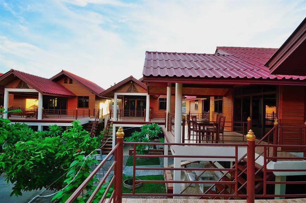 Avila Resort Pattaya Praia de Jomtien Exterior foto